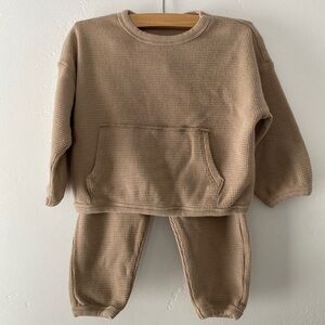 Quincy Mae organic cotton thermal top and bottom set tan 12-18M